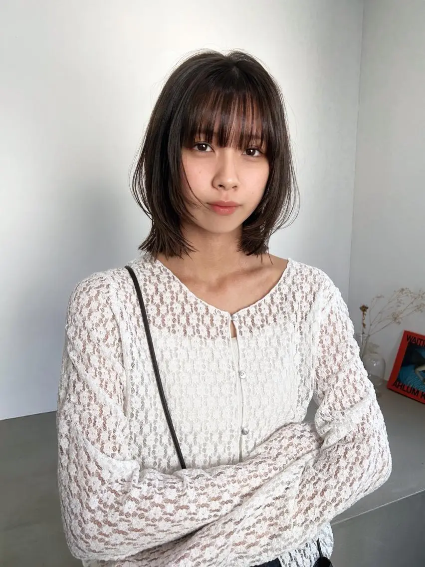 ミディアム カラー パーマ ミディアムパーマ ダブルカラー グラデーションカラー ハイライトカラー イルミナカラー カット ヘアカラー トリートメント CEINEloq 学芸大学のヘアスタイル