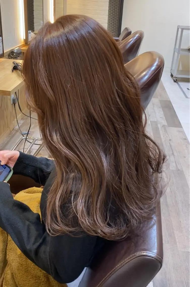 セミロング 横山 カミールのヘアスタイル