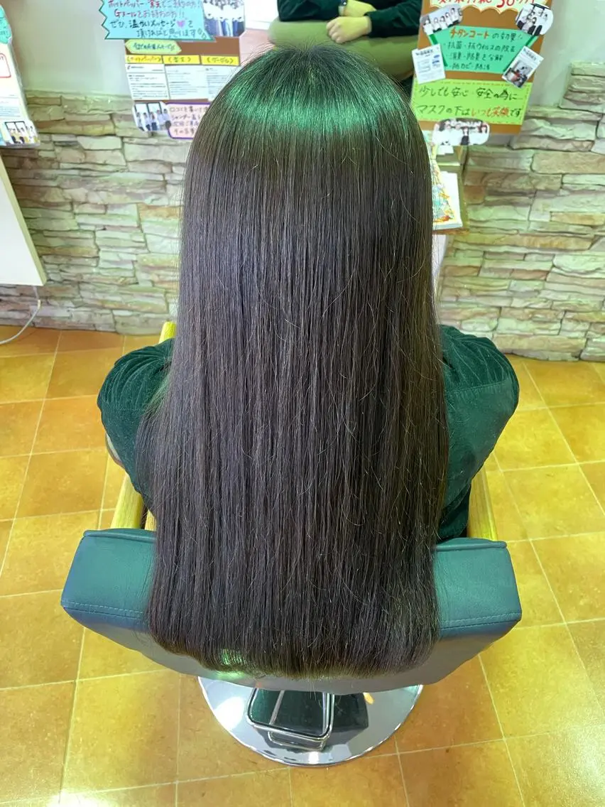 ロング カラー アッシュ ブルーカラー ブルーアッシュ 山口 彩海のヘアスタイル