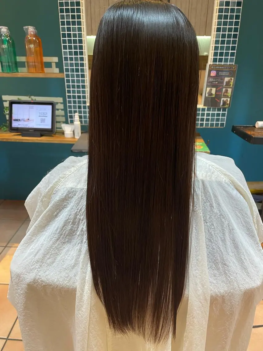 ロング カラー ヘアアレンジ 吉田 瑛美のヘアスタイル