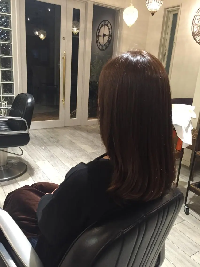 カラー アッシュ 川上 恵里香のヘアスタイル