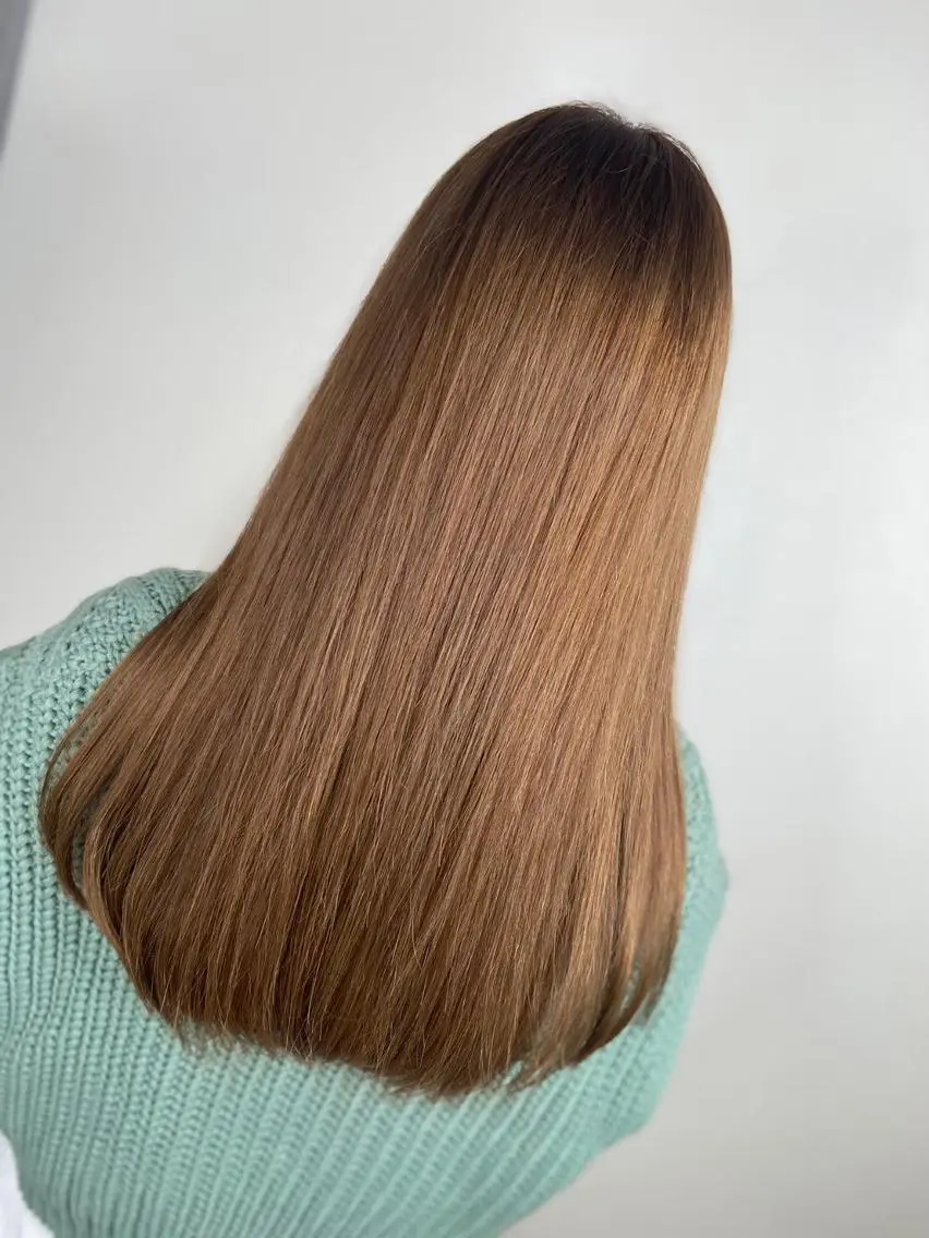 ロング カラー ロング 小顔カット トリートメント newi saLyu ネウィ サリューのヘアスタイル