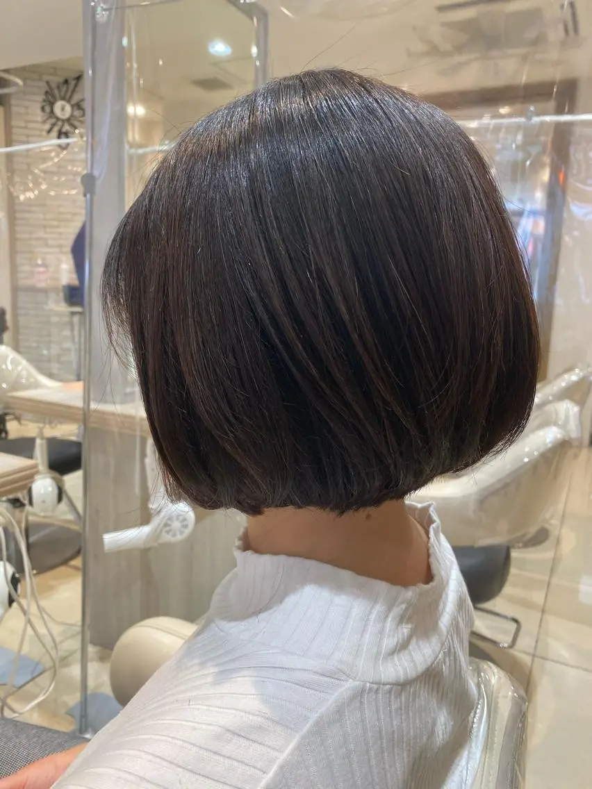 ショート 似合う髪型見つけます AYAKAのヘアスタイル