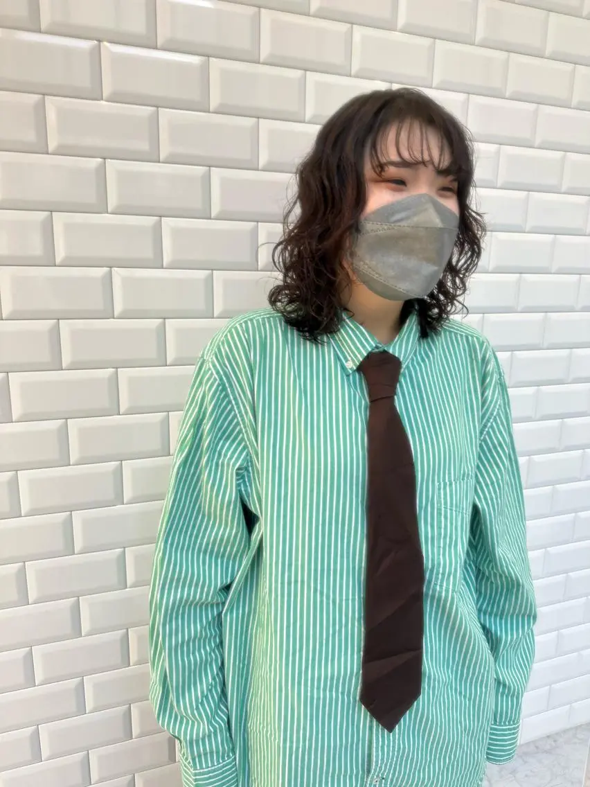 ミディアム パーマ ミディアムパーマ カット パーマ トリートメント 半個室サロン🫧 ササキアヤカのヘアスタイル