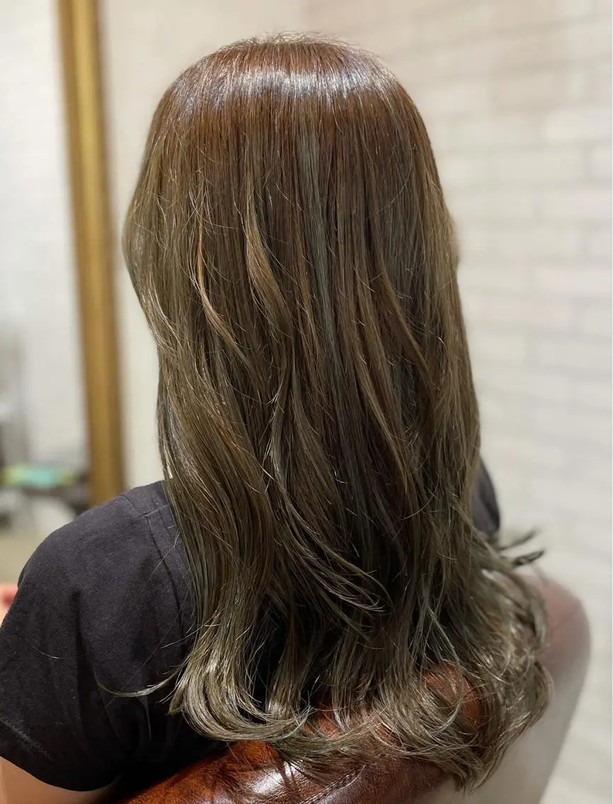 カラー カット ヘアカラー トリートメント Lusso店長 千崎慎介のヘアスタイル