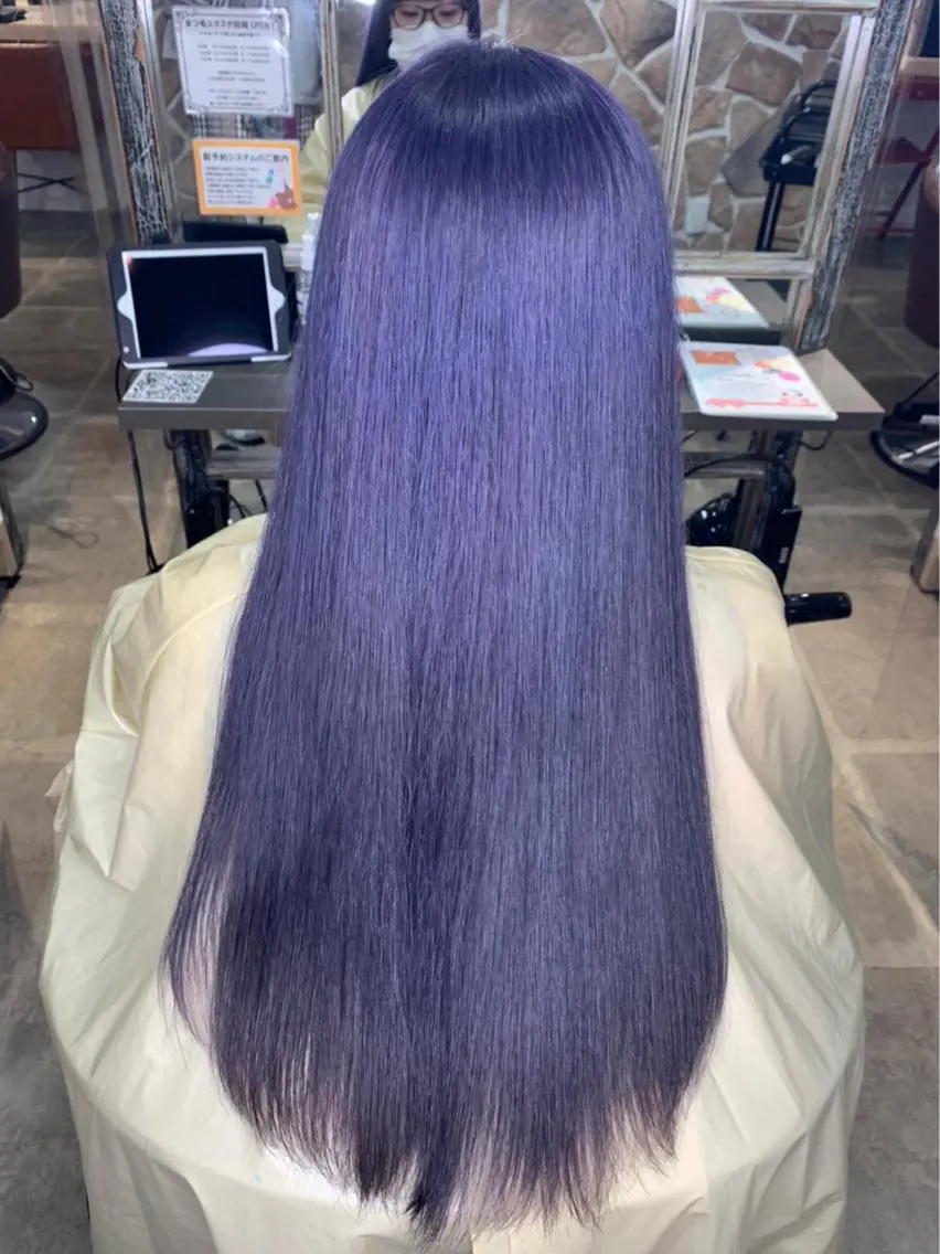 ロング ヘアカラー ヲタク美容師 店長　上原のヘアスタイル