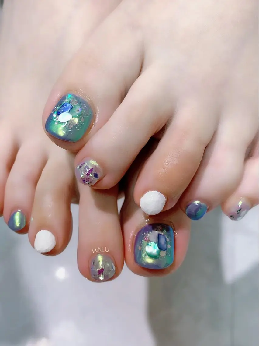 ネイル ブルー ミラーネイル HALU ハルのネイルデザイン