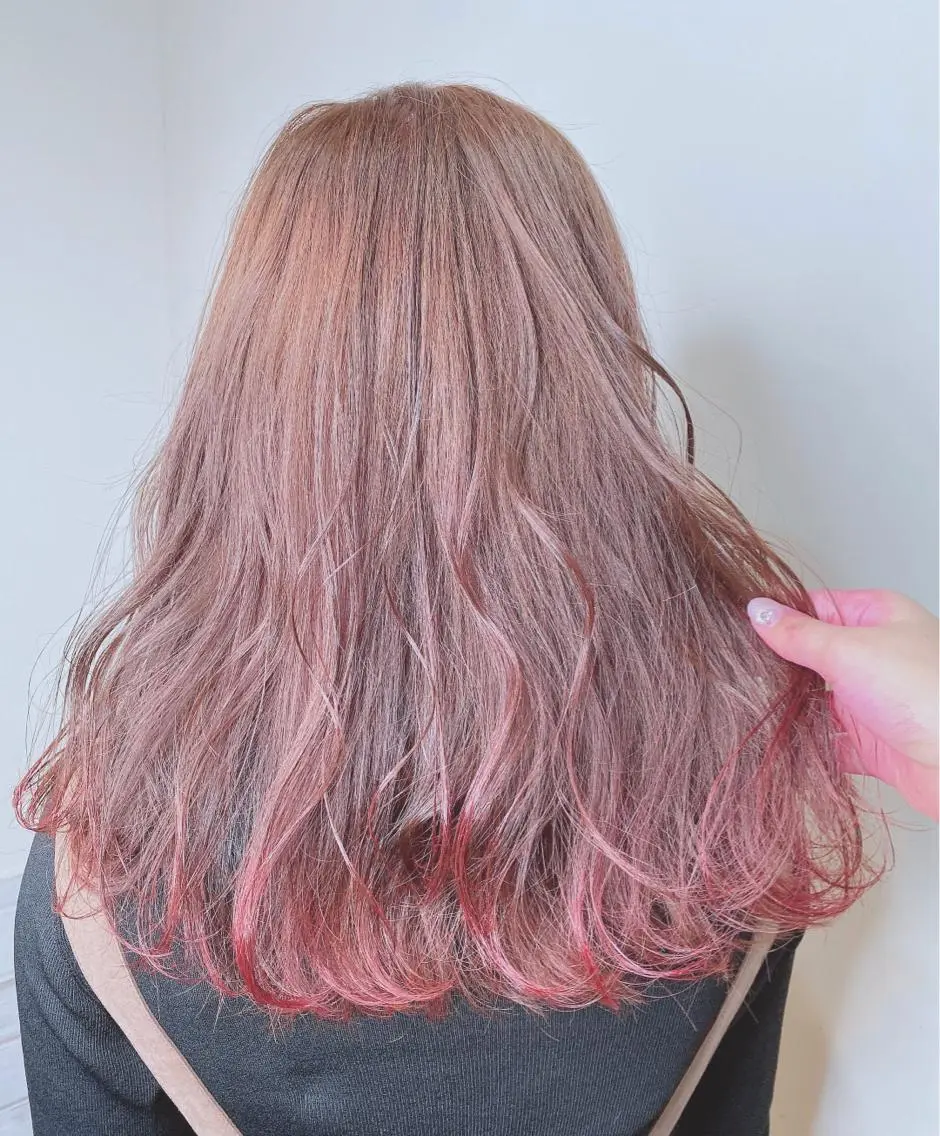 ロング カラー ヘアアレンジ ベージュカラー ブリーチ ブリーチなしカラー ピンクカラー ピンクベージュ カット ヘアカラー パーマ トリートメント アイラッシュ/美容室 個室/瀬戸 一菜のヘアスタイル
