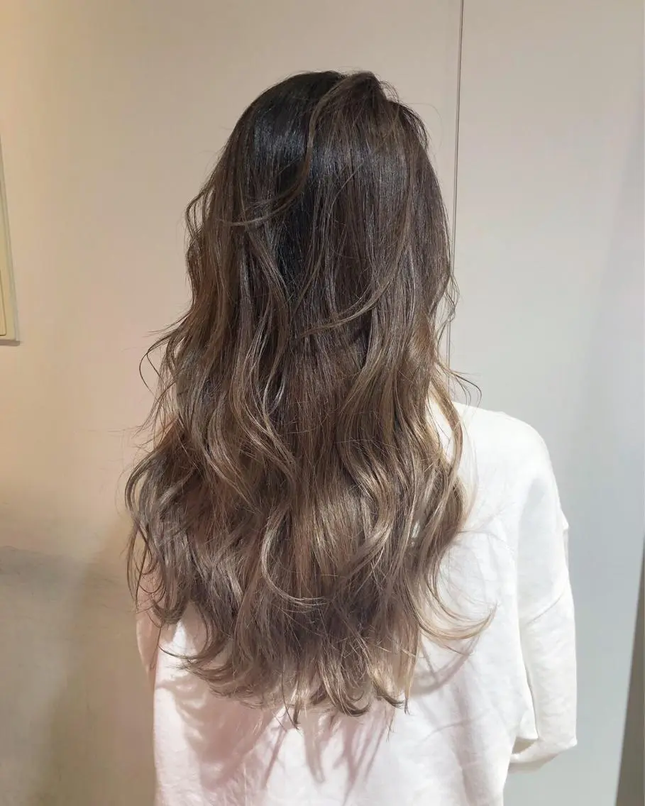 ロング カラー WEST OLAND加藤圭介のヘアスタイル