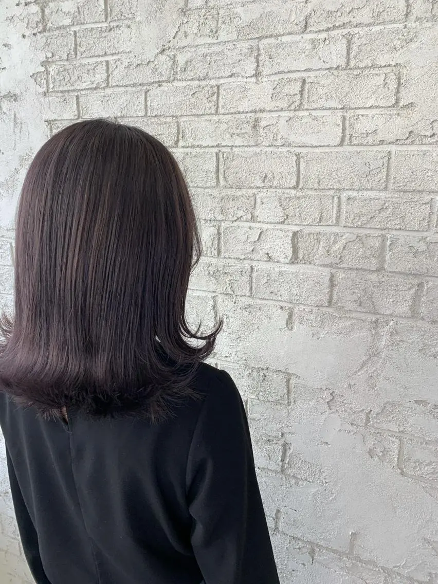 ミディアム カラー ベージュカラー ブリーチ ケアブリーチ グレージュ ラベンダーカラー カット ブリーチ特化 ハイトーンRYOYAのヘアスタイル