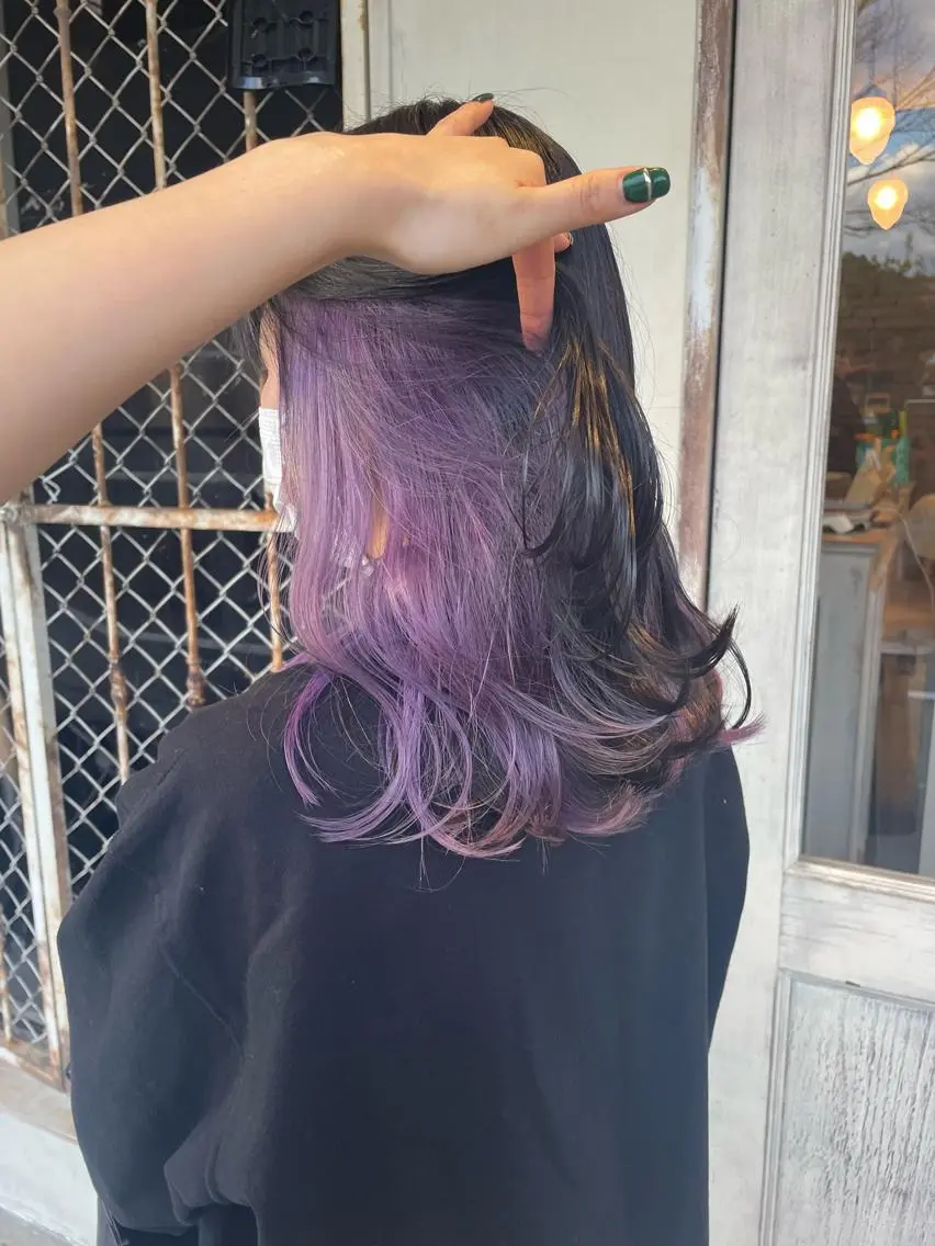 セミロング 山岸 朱里のヘアスタイル