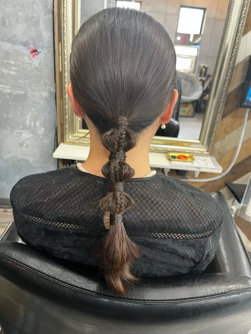 セミロング ヘアセット 石井 綺乃のヘアスタイル
