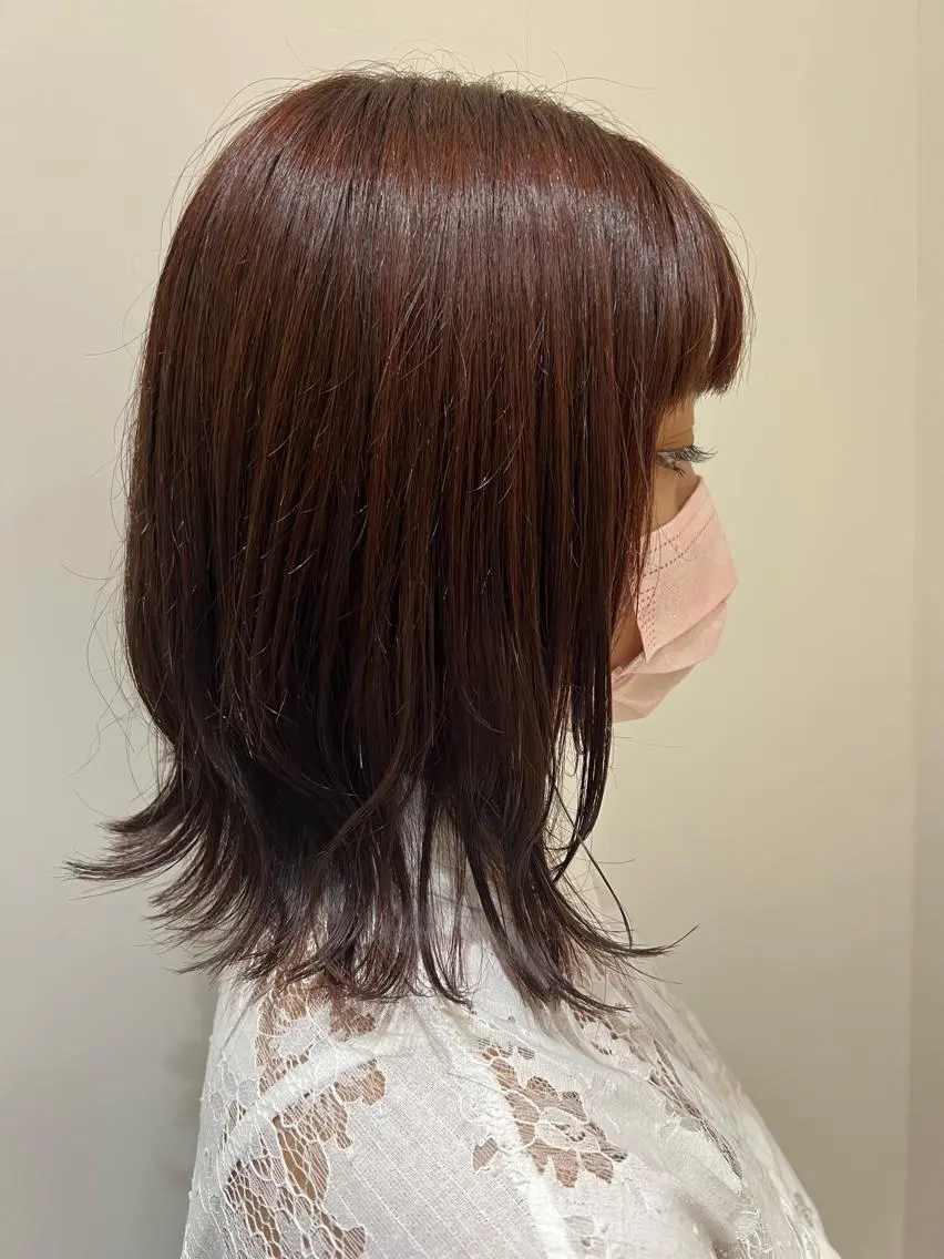 ミディアム カラー ヘアアレンジ ブラウンカラー ピンクカラー ピンクブラウン 暗髪カラー🫐 おくだりんかのヘアスタイル