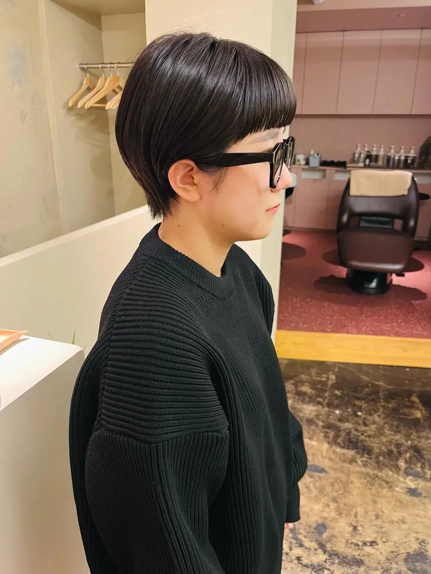 ショート カラー 丸みショート ショートヘア 西山 紗耶香🪽 透明感カラー/ボブのヘアスタイル