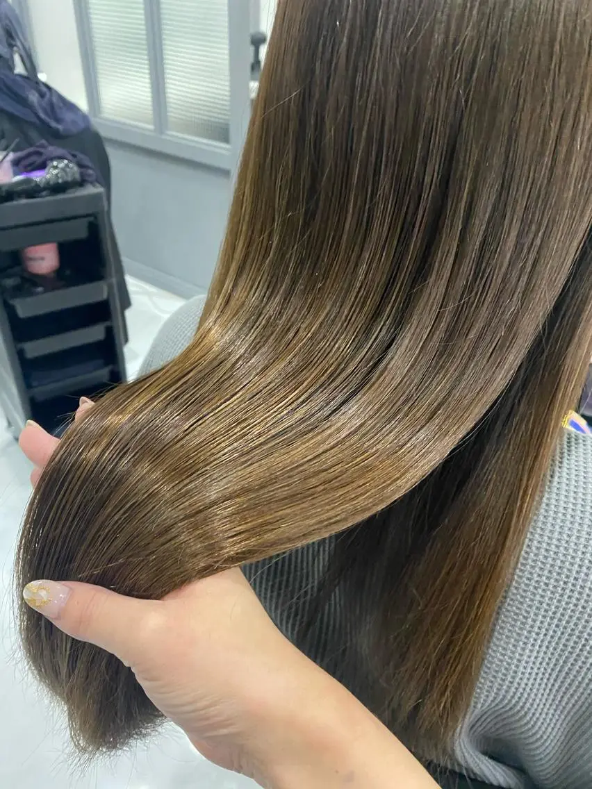 セミロング カラー カット ヘアカラー トリートメント 髪質改善×矯正🫧 韓国ヘアasamiのヘアスタイル