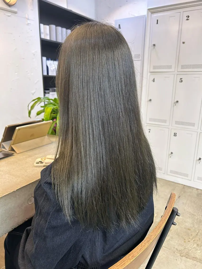 カラー 🤍垢抜け♡透明感 カラーmoeka🤍のヘアスタイル