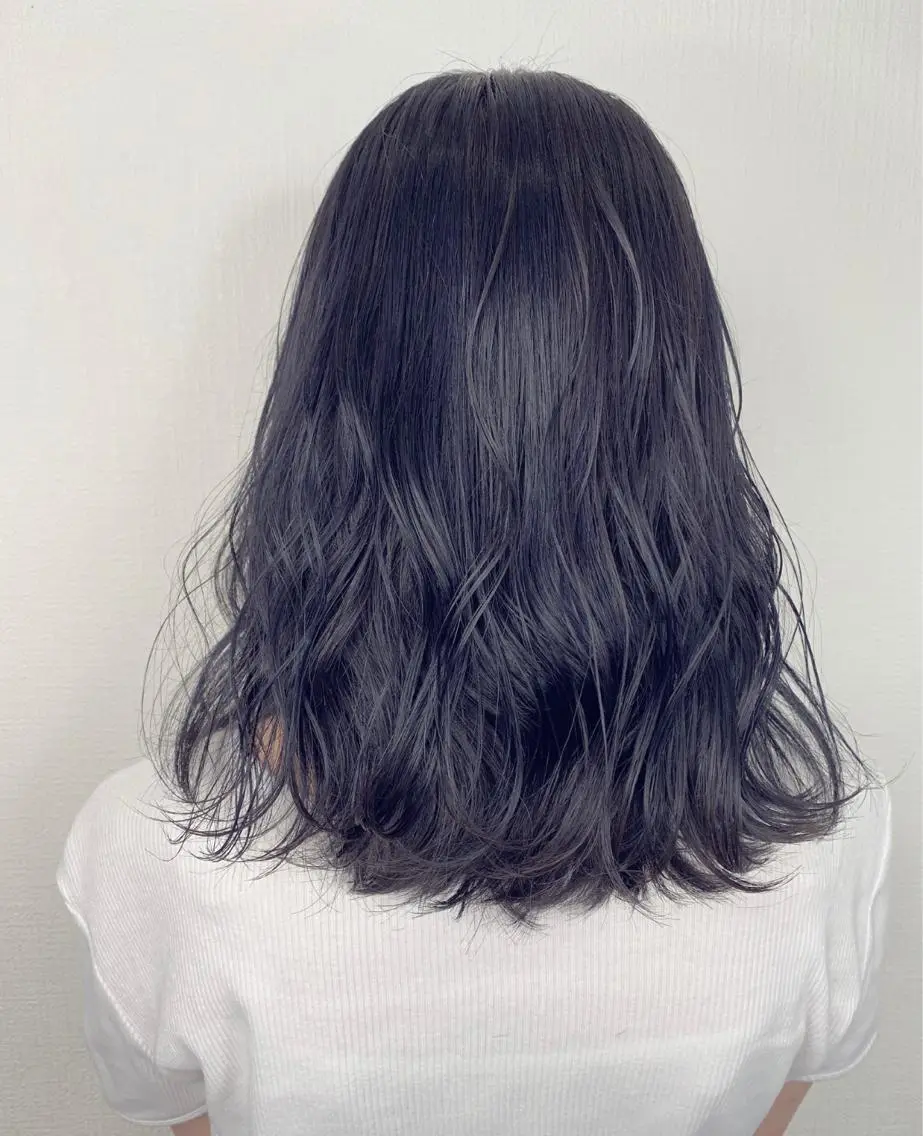 セミロング ヘアカラー 袴田 伊代のヘアスタイル