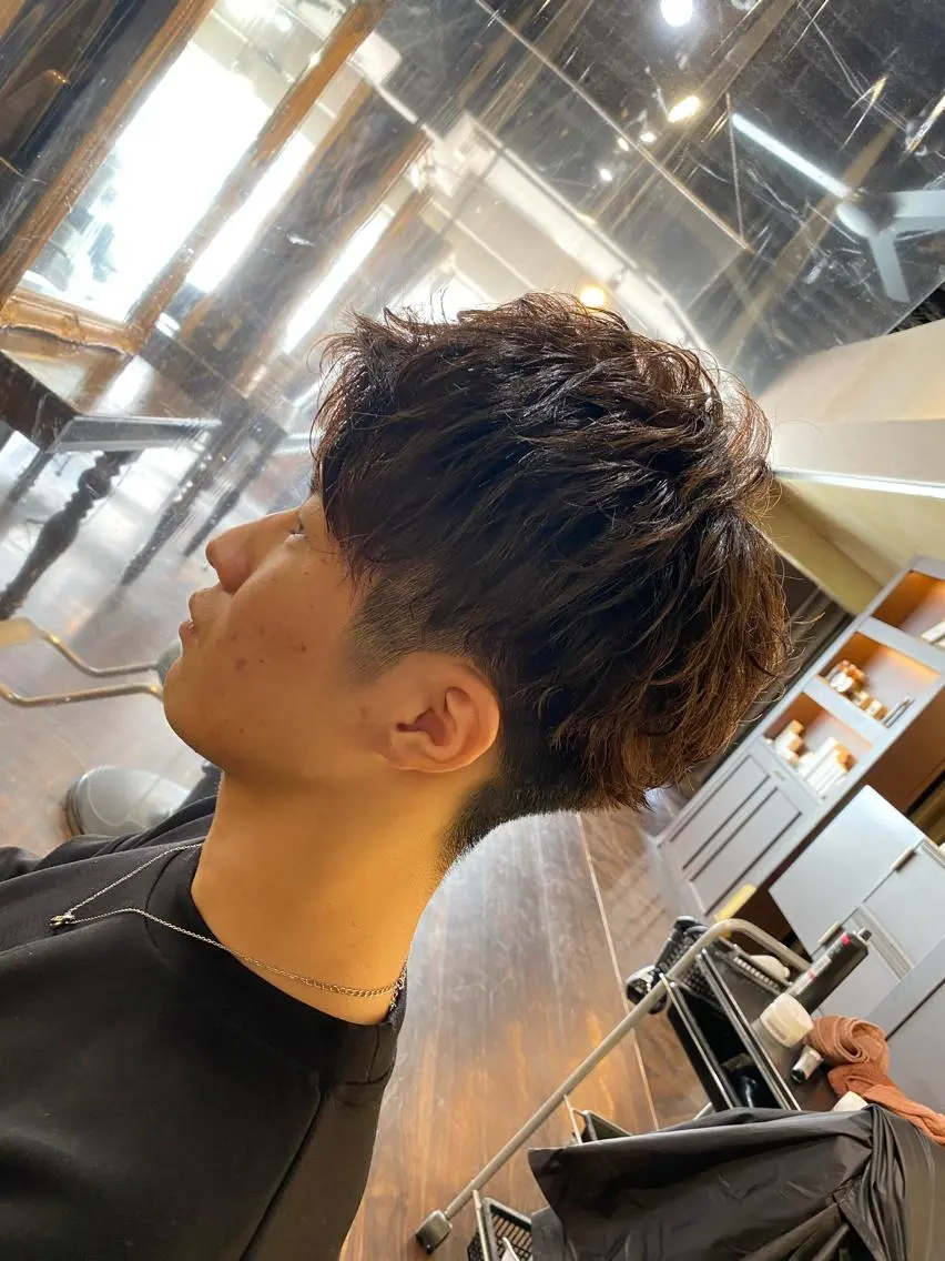 パーマ メンズ メンズパーマ 大阪メンズヘアのプロ 高橋 直希のヘアスタイル