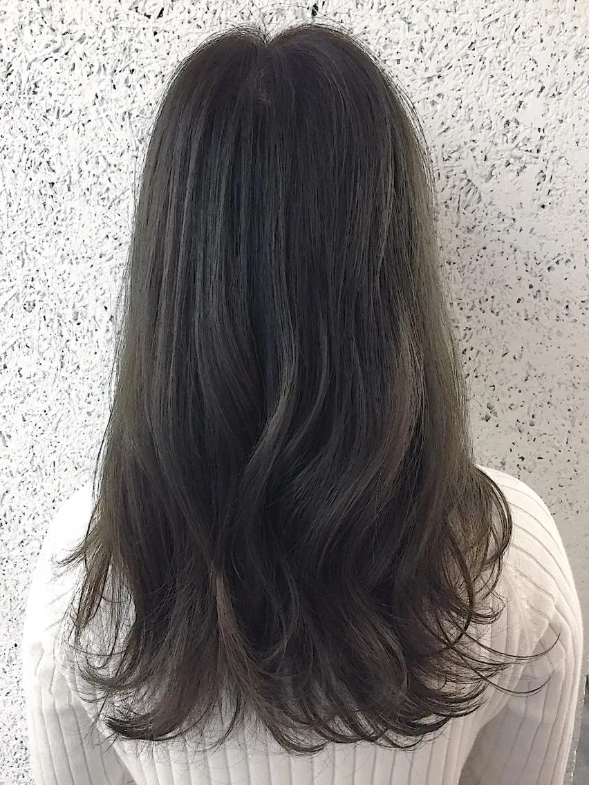 ロング カラー パーマ ヘアアレンジ アディクシーカラー アッシュ バレイヤージュ ベージュカラー ブリーチ ヘアカラー トリートメント ヘアセット ✨ハイクオリティ✨ 山本香也のヘアスタイル