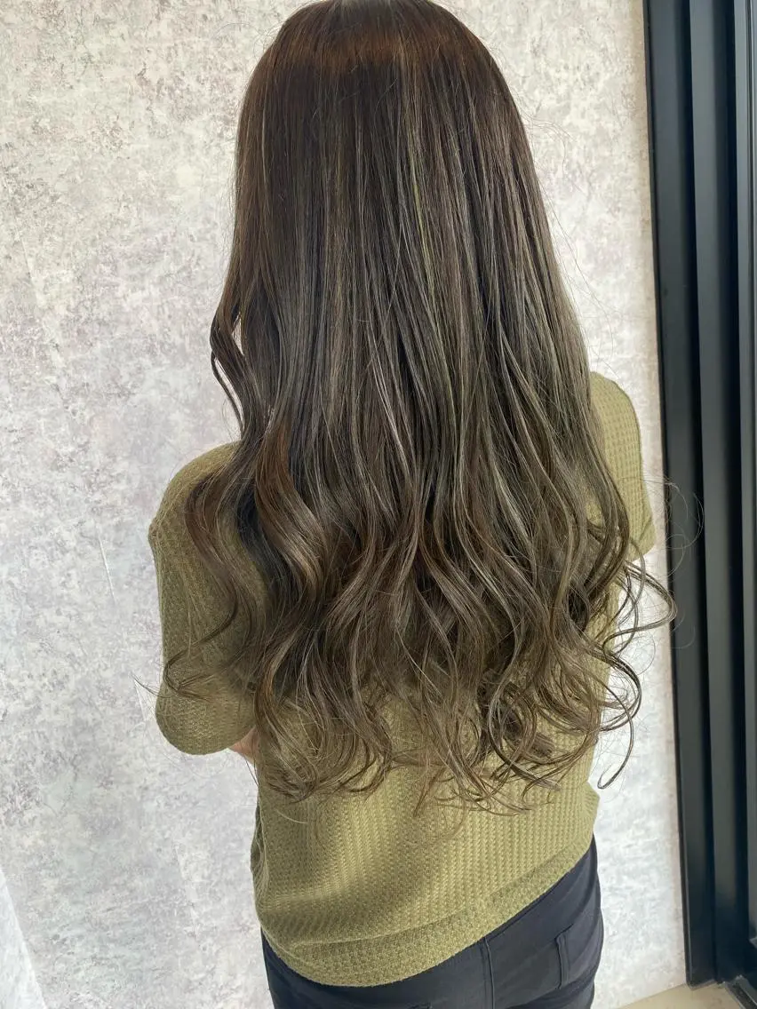 ロング カラー ヘアアレンジ earth尾形美穂 🫧髪質改善縮毛🫧のヘアスタイル