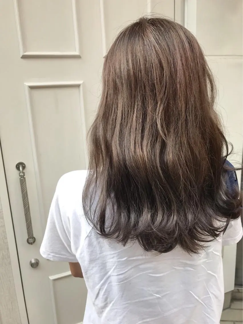 セミロング カラー グレージュ 🫟Blanco🫟 Color&Careのヘアスタイル