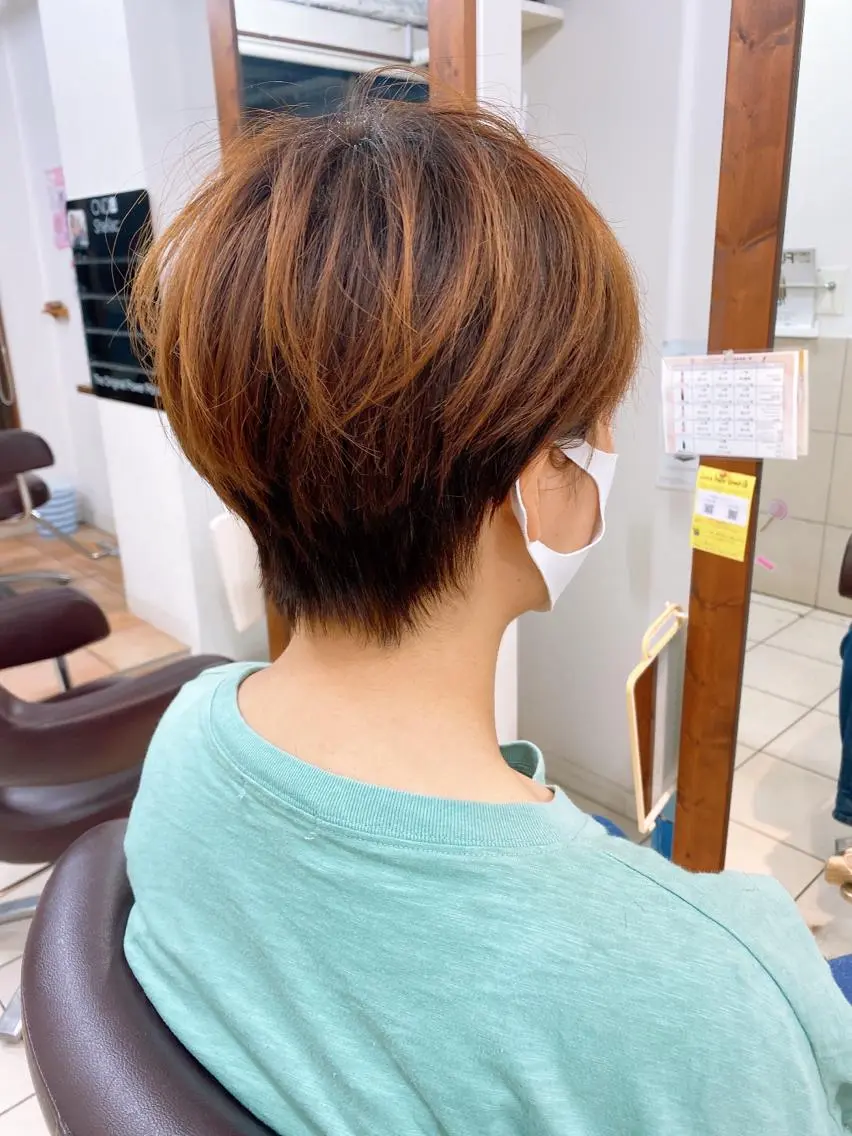 ショート カラー くびれヘア ショートヘア ベリショディレクター 小野 健太郎のヘアスタイル