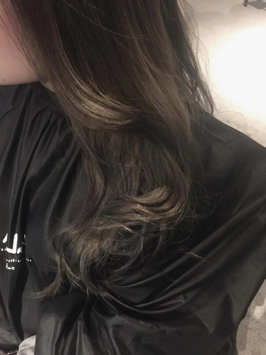 ショート ミディアム セミロング カラー パーマ ヘアアレンジ アッシュ アッシュグレー アッシュグレージュ グレージュ ハイライトカラー kobayashi $hogoのヘアスタイル