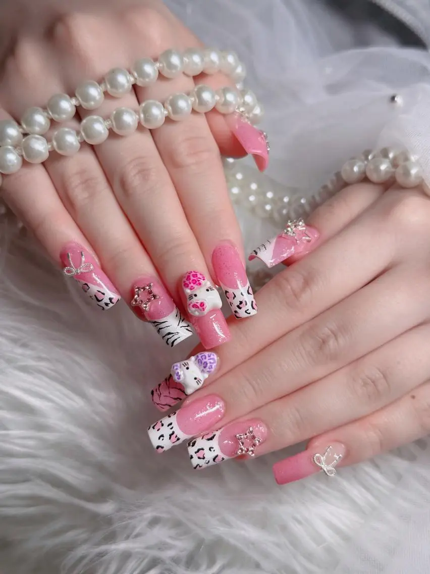 ネイル オーロラネイル 成人式 フレンチネイル グラデーション ハロウィン ハンドネイル H.baby Nail Salonのネイルデザイン