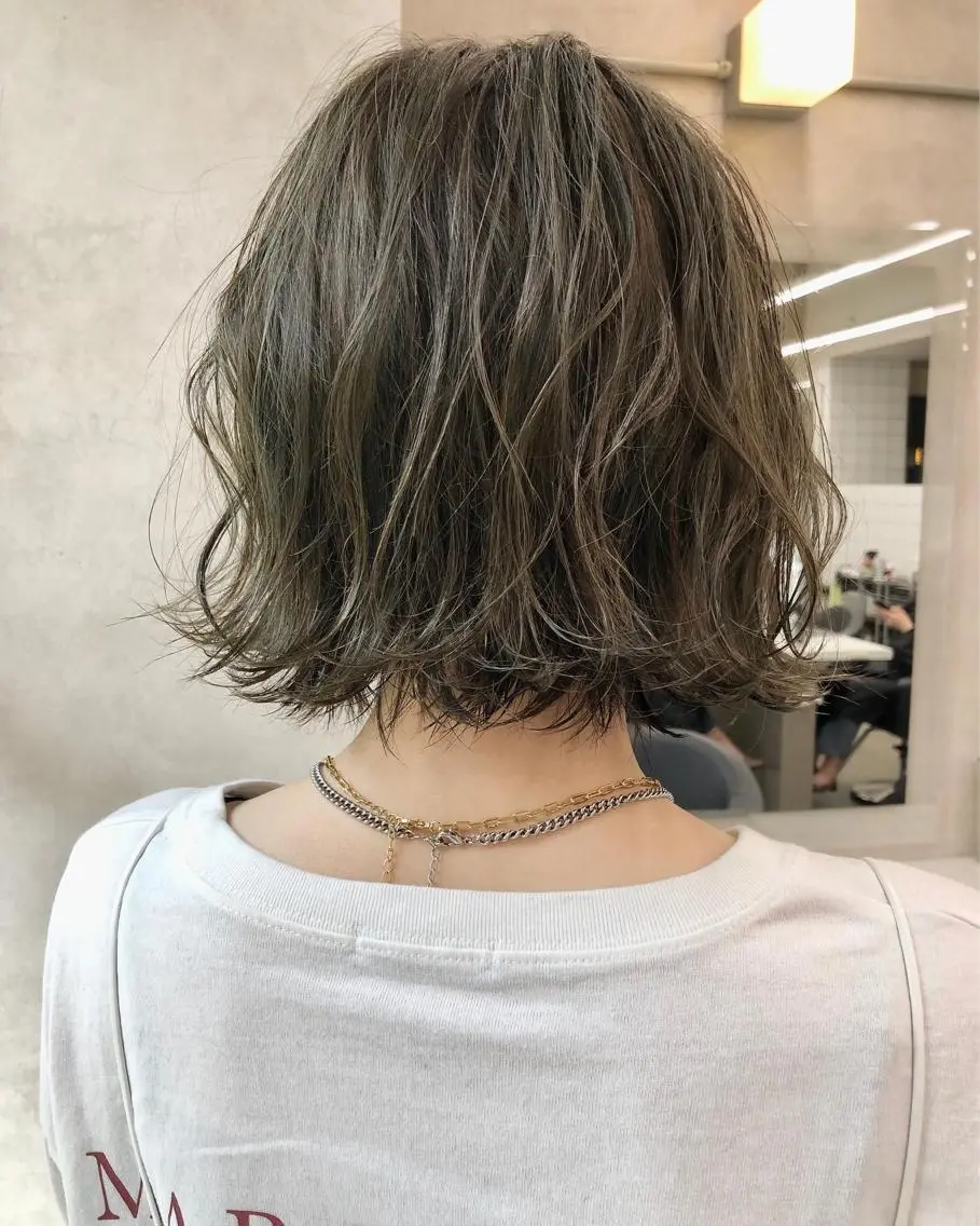 ショート カラー オリーブカラー ボブ カット ヘアカラー トリートメント ヘアセット メンズ特化 パーマ/オザワのヘアスタイル
