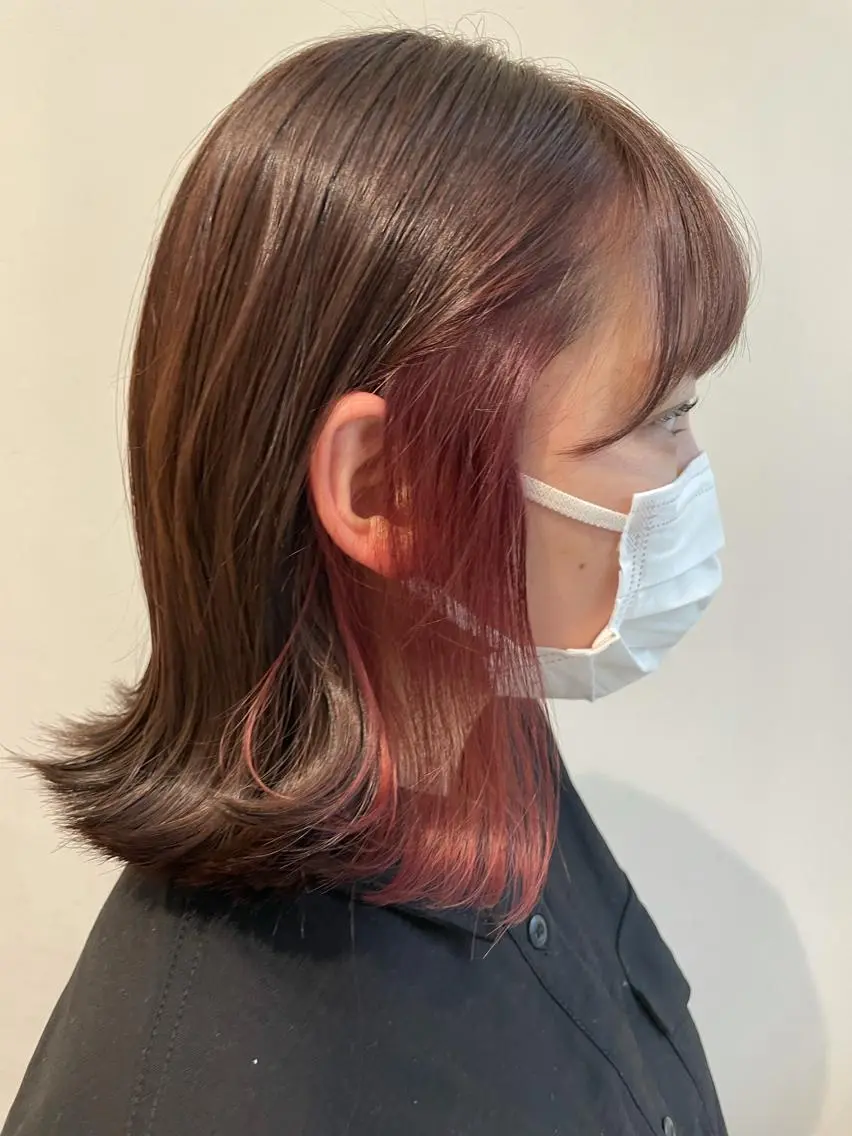 ミディアム カラー 岩戸 新のヘアスタイル