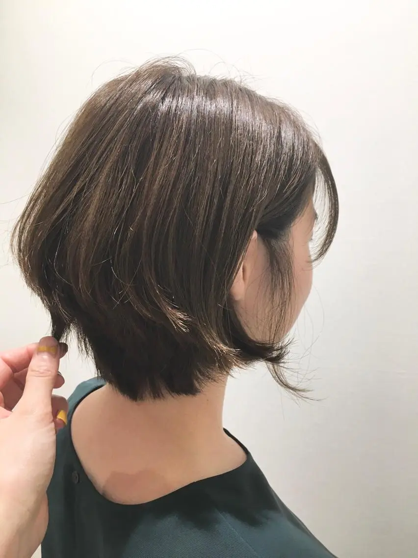 ショート カラー ベージュカラー fuchigami suzunoのヘアスタイル