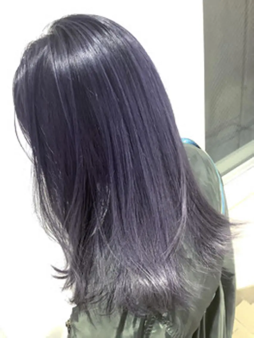 セミロング アッシュ 稲田 全将のヘアスタイル