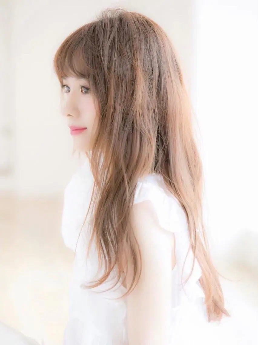 ロング カラー ヘアアレンジ トレンド眉🫧🪄 kumiの眉毛・アイブロウイメージ