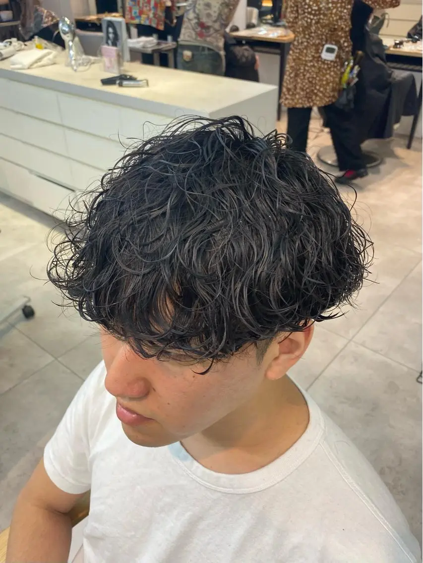 パーマ メンズ 新宿【メンズパーマ】 塩澤太一のヘアスタイル