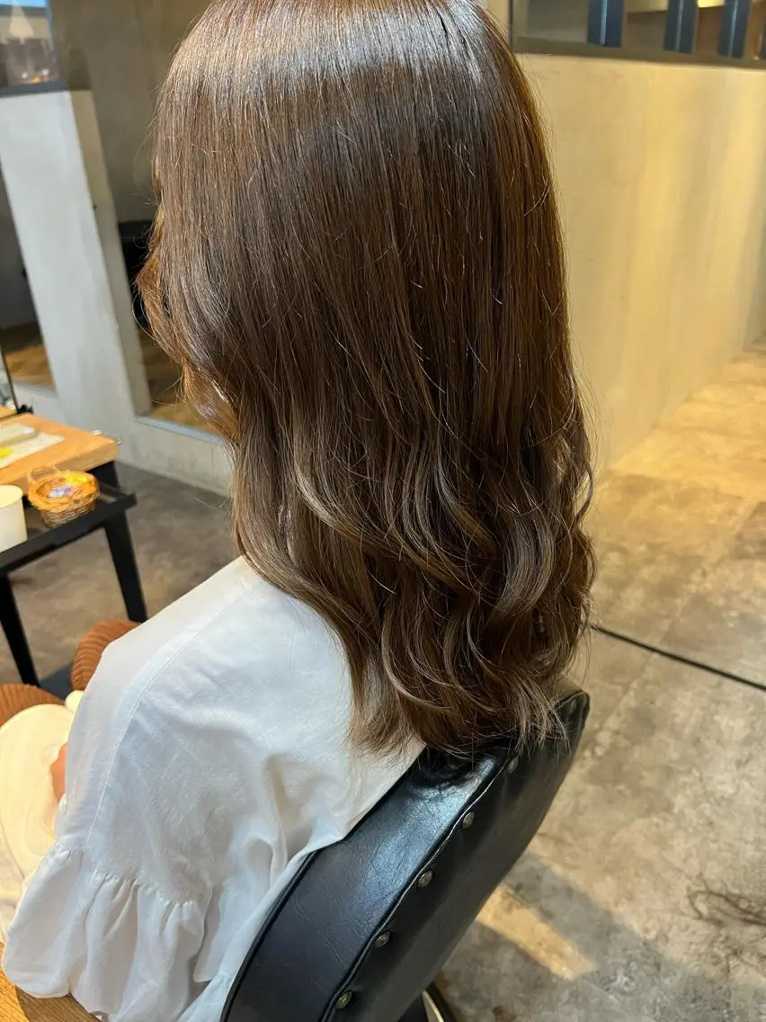 セミロング ヘアアレンジ トリートメント カット ヘアカラー トリートメント トップスタイリスト 🧸中島梨穂🧸のヘアスタイル