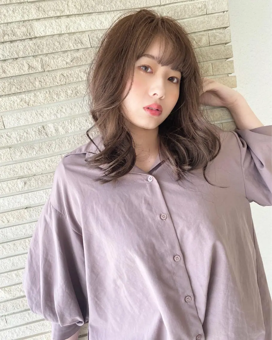 ミディアム カラー イルミナカラー カット ヘアカラー grand juteのヘアスタイル