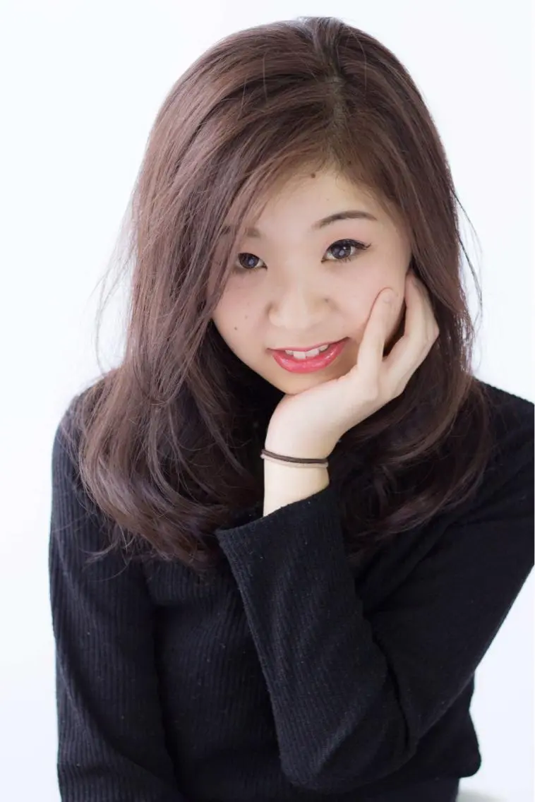 ミディアム カラー グレージュ 【滝川市 美容師】 髙橋昌也のヘアスタイル