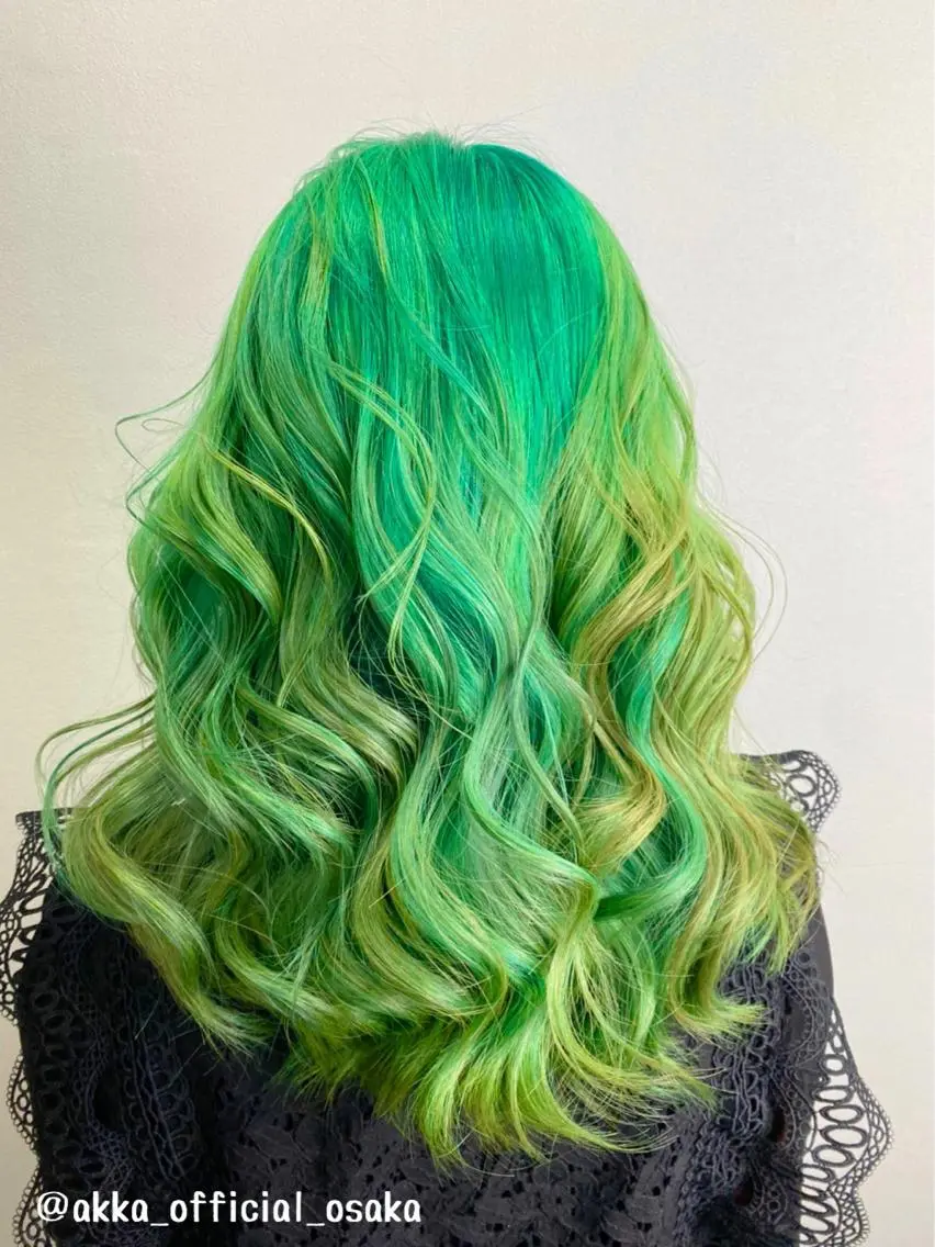セミロング カラー BAY ソウタのヘアスタイル