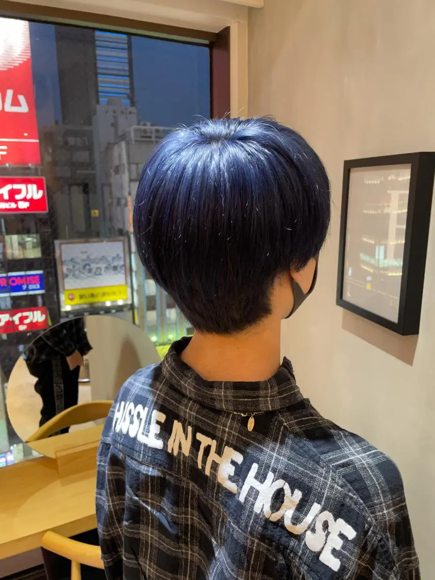 ショート 複雑履歴に対応ブリー チ無しダブルカラーのヘアスタイル