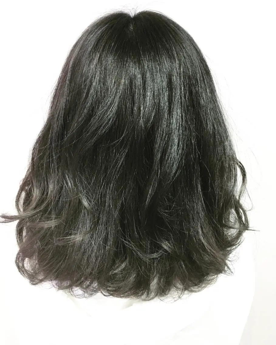 セミロング カラー 白井 つづりのヘアスタイル