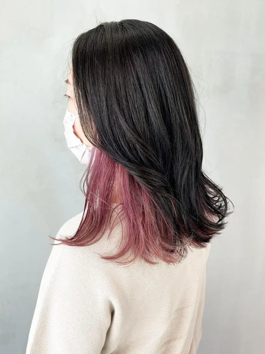 ミディアム カラー ブルーカラー インナーカラー テラコッタ ウルフカット カット ヘアカラー トリートメント ITbyALBUM 浦和店のヘアスタイル