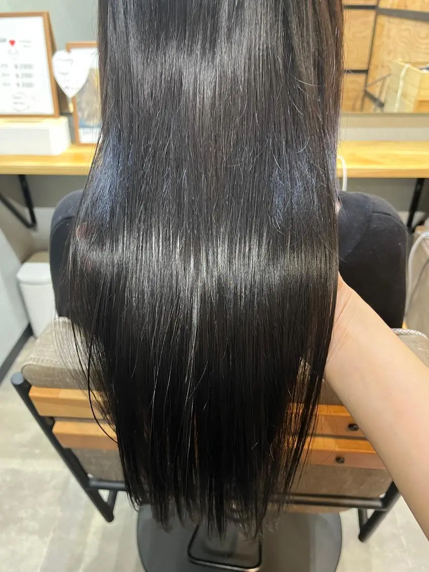 ロング カラー パーマ ヘアアレンジ キッズ マツエク・マツパ アイブロウ ブリーチ ケアブリーチ ダブルカラー イヤリングカラー ハイライトカラー 久木原 ゆりのヘアスタイル