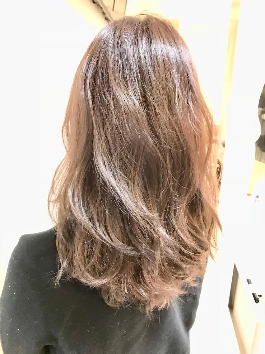 ロング カラー ピンクカラー ヘアカラー トリートメント Miru by INCE HAIRのヘアスタイル