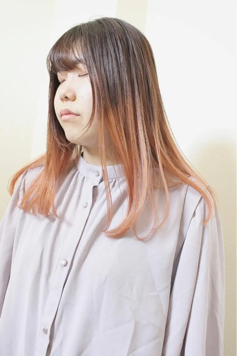 セミロング カラー バレイヤージュ グラデーションカラー ピンクカラー レイヤーカット ヘアカラー 土居 正季のヘアスタイル