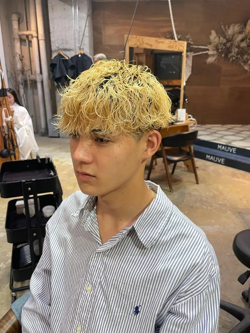 ショート カット パーマ 山下 皐介のヘアスタイル