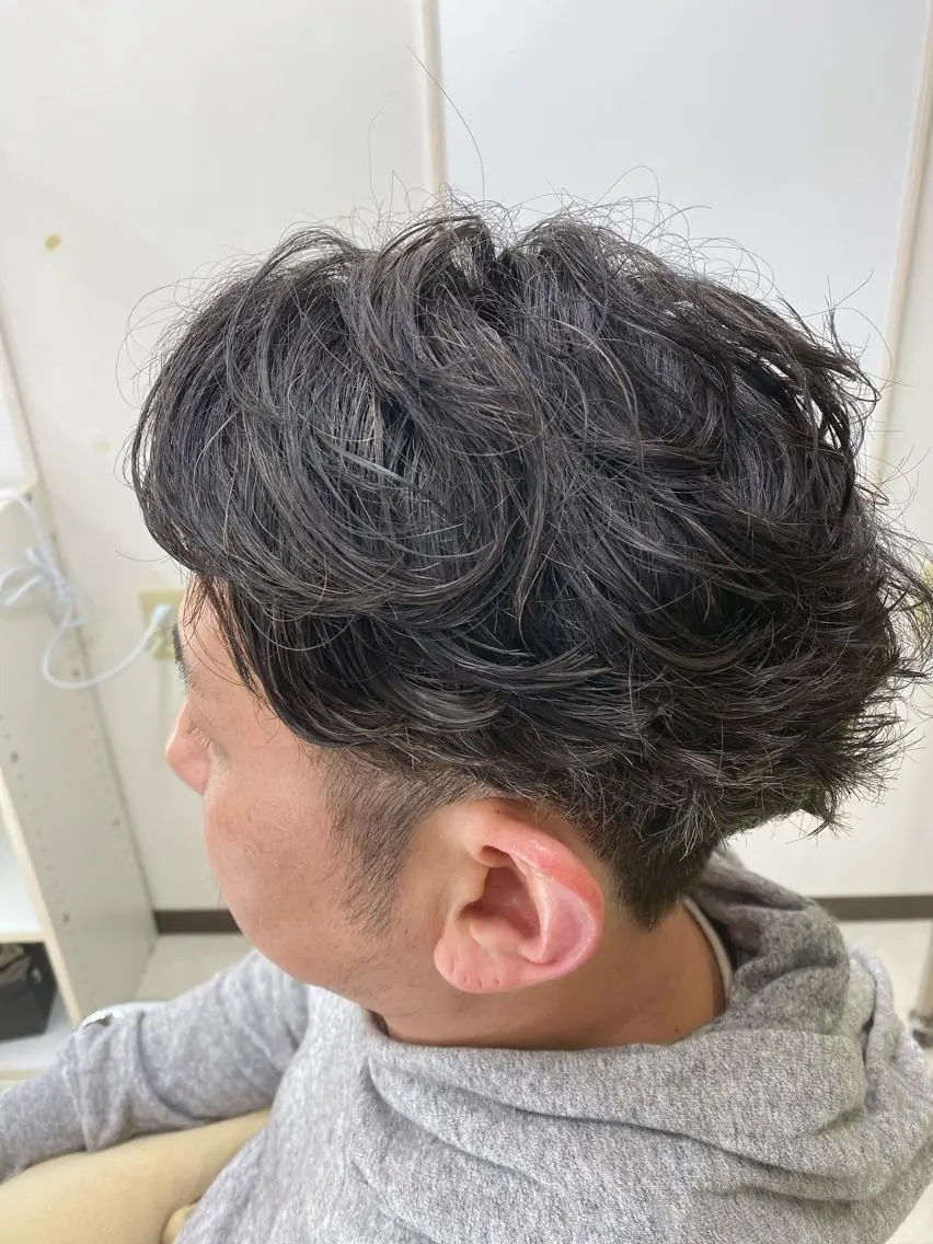メンズ カット 長谷川 誠志のヘアスタイル