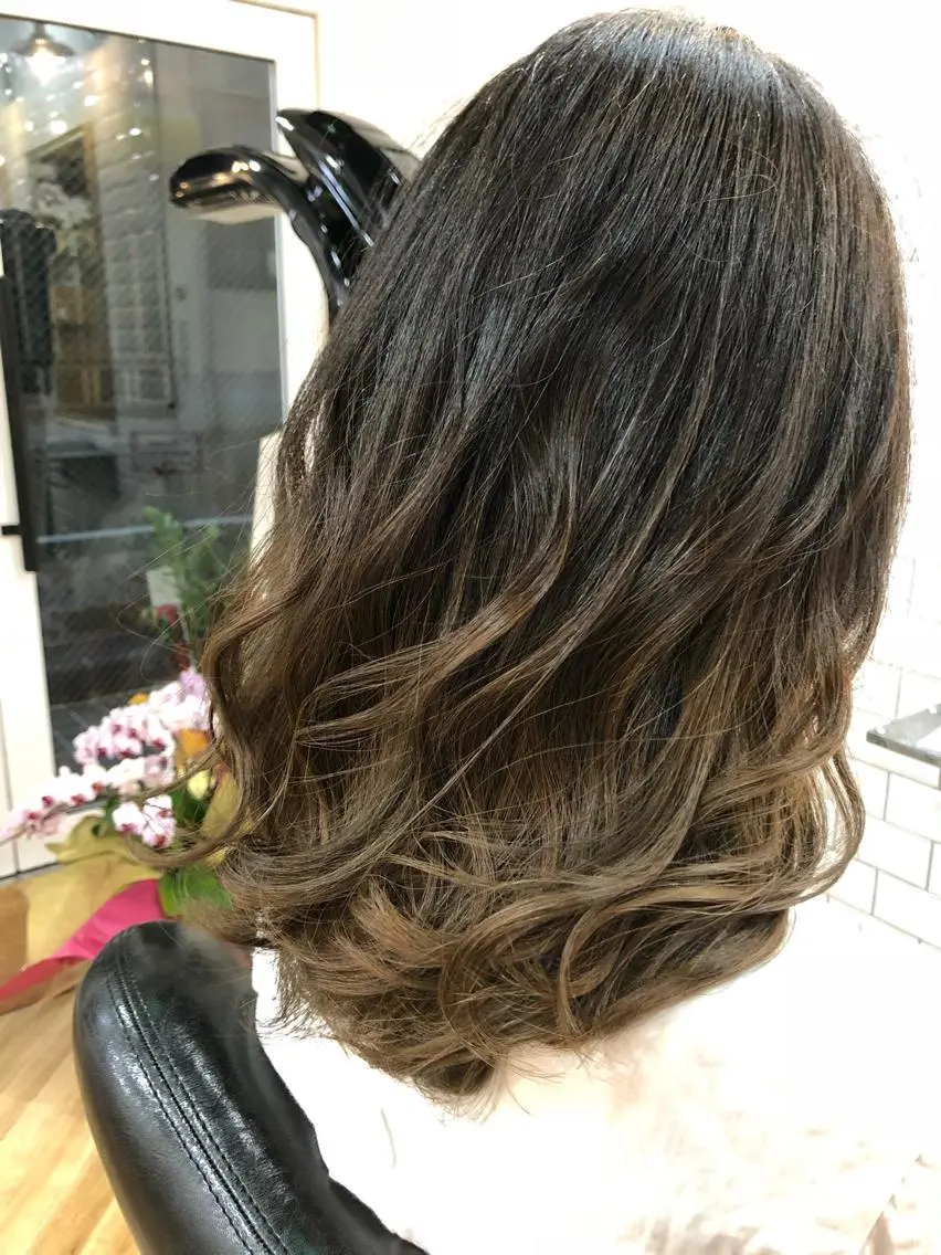 ミディアム 橋本 敬介のヘアスタイル
