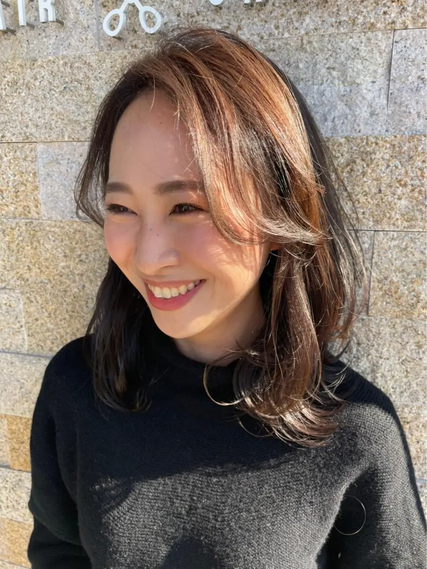 セミロング カラー カット ヘアカラー トリートメント ヘアセット 中村 優太のヘアスタイル
