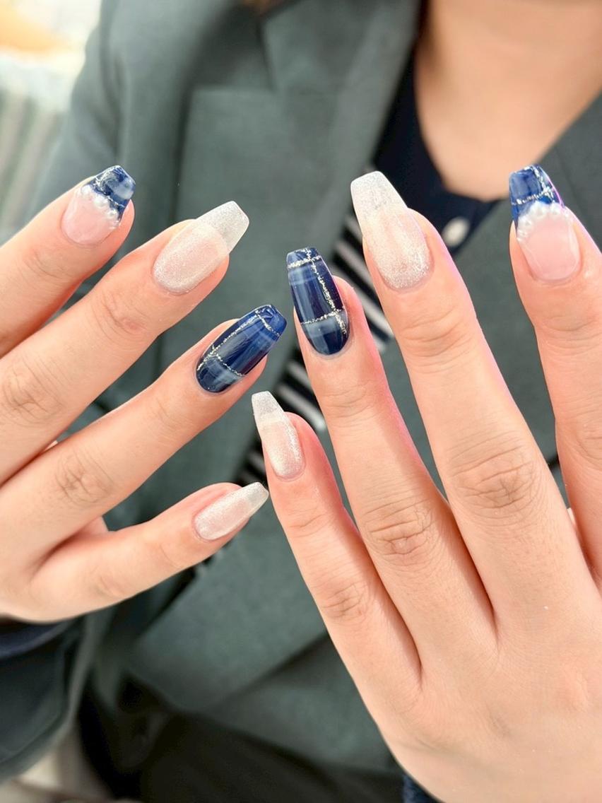 ネイル 冬ネイル ハンドネイル WOLTOKYO 池袋のネイルデザイン