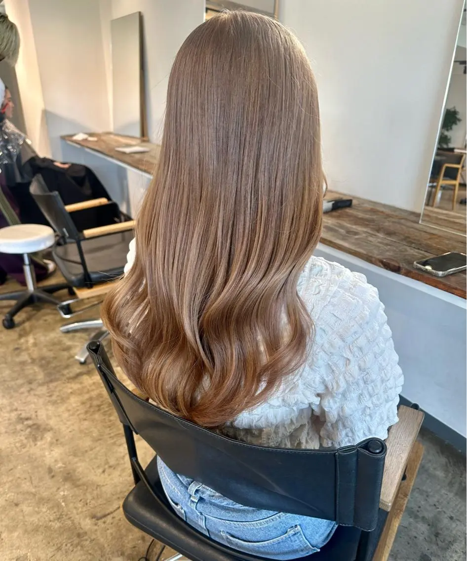 ロング カラー ヘアカラー トリートメント ヘアセット ✨艶ブリーチカラー ✨四ノ宮裕己のヘアスタイル